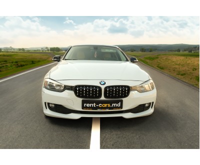 Аренда BMW 3 (2014, Бензин, Автомат)
